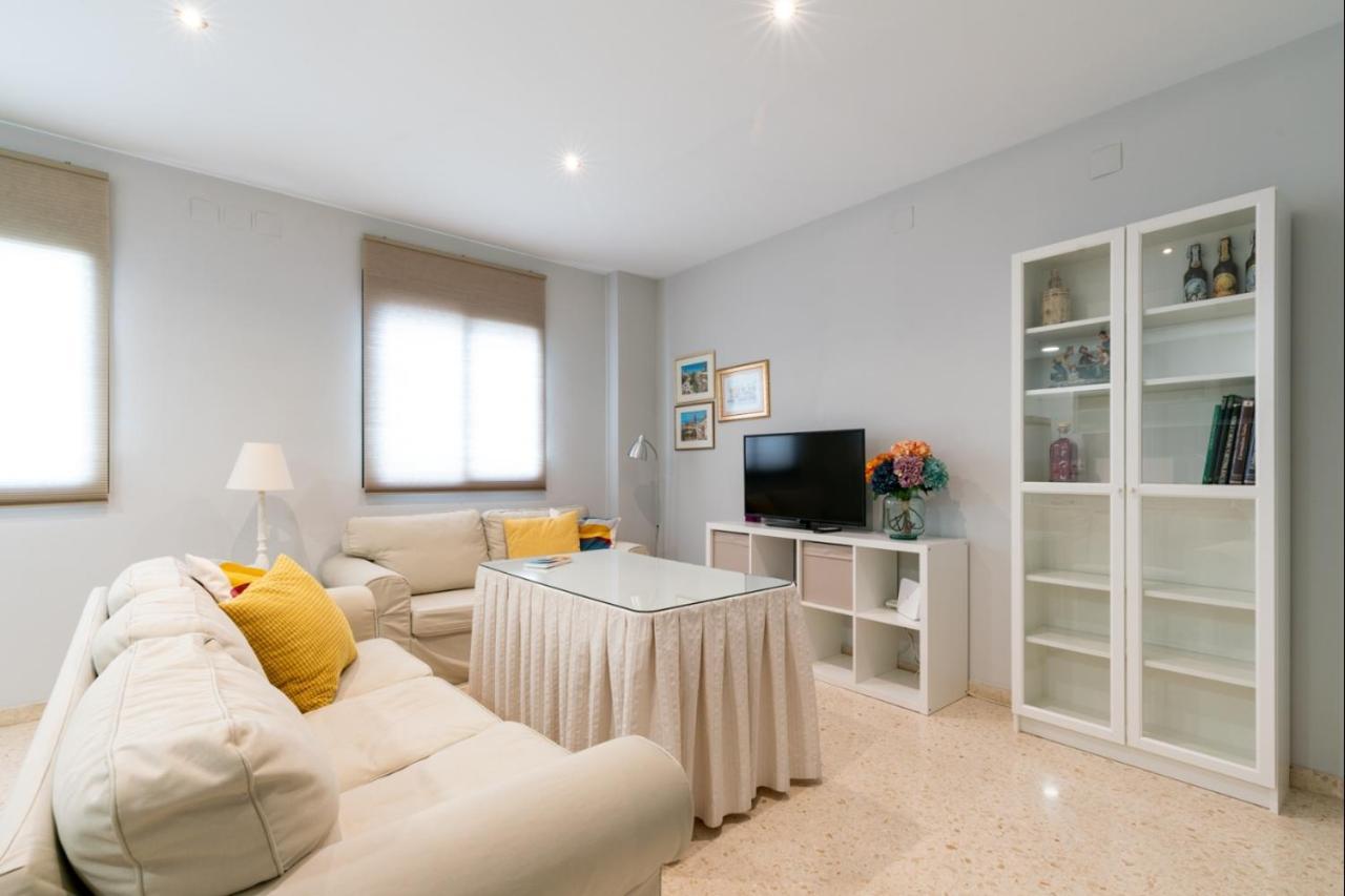 Apartament Behouse Reyes Catolicos Sewilla Zewnętrze zdjęcie