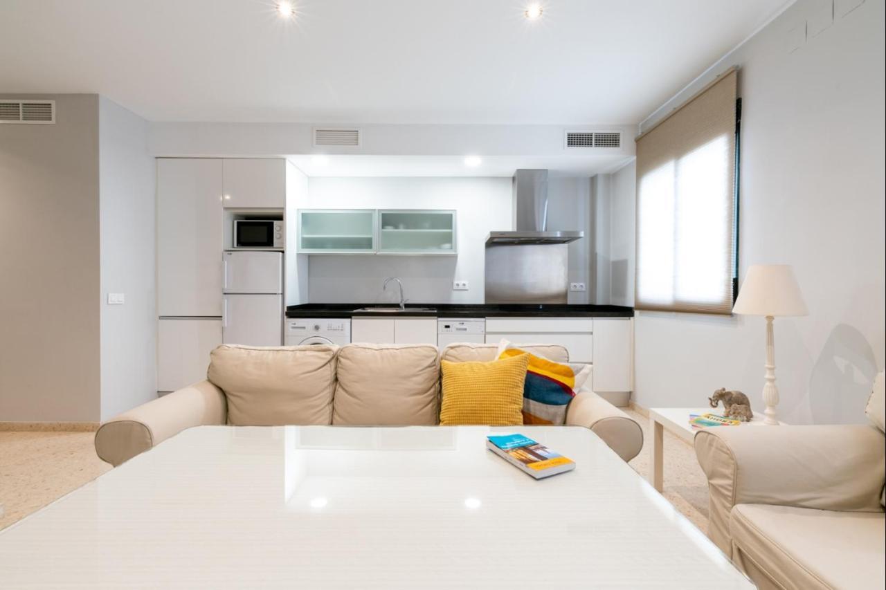 Apartament Behouse Reyes Catolicos Sewilla Zewnętrze zdjęcie